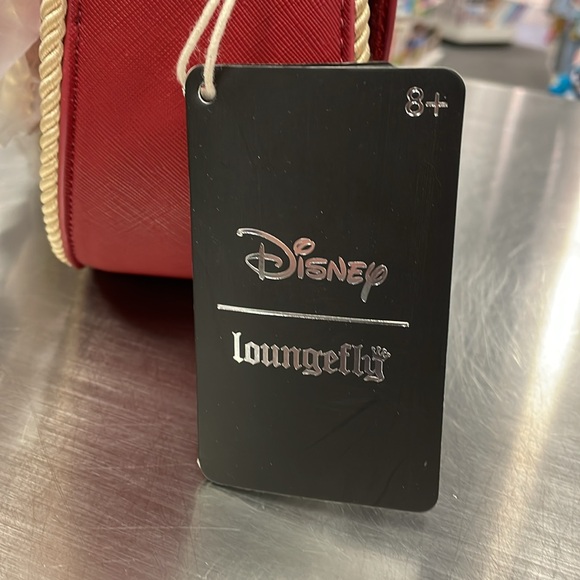 Loungefly Evil Queen crossbody purse - Picture 4 of 5